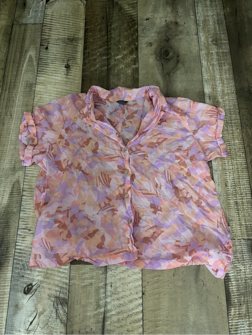 Eddie Bauer Pink & Lavender Abstract Button-Front Shirt